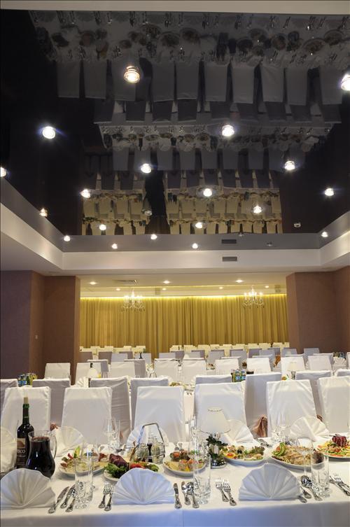 Aviator Otel Radom Konforlar fotoğraf